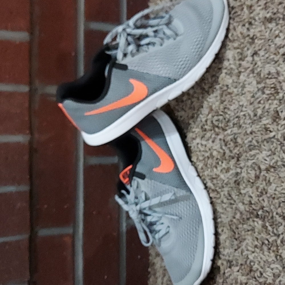 Nike Flex Experience RN 5